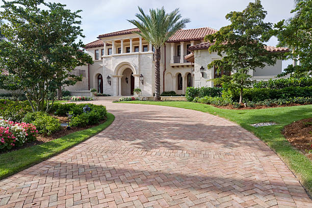 Best Professional Driveway Pavers  in Germantown, IL